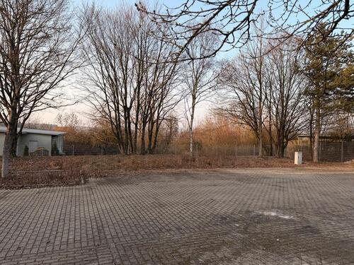 Foto - Freifläche, Stellplatz, Parkplatz