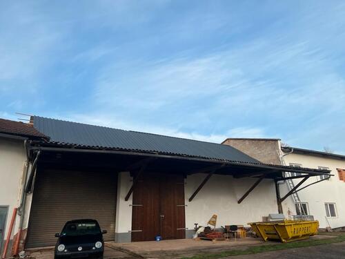 Foto - Lagerhalle zu vermieten (Boote, Fahrzeuge o.ä)