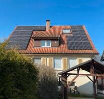 Provisionsfrei 2 Familienhaus mit großem Grundstück und Schuppen - Hattenhofen