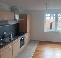 neu sanierte helle ruhige 3-Raumwohnung mit kleinen Gartenanteil - Apolda