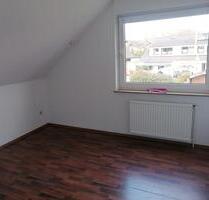 2 ZKB Dachgeschoss-Wohnung in Wahnbek zu vermieten - ab sofort - - Oldenburg Etzhorn 2 ZKB Dachgeschoss-Wohnung in Wahnbek zu vermieten - ab sofort - - Oldenburg Etzhorn