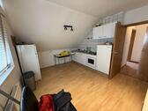Foto - 2-Zimmer-Dachgeschosswohnung mit Stellplatz in Köln-Merkenich