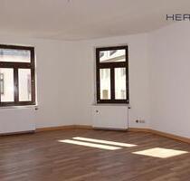 SONNIGE 3-ZIMMER-WOHNUNG - 360,00&nbsp;EUR Kaltmiete, ca.&nbsp; 77,00&nbsp;m&sup2; in Annaberg-Buchholz (PLZ: 09456)