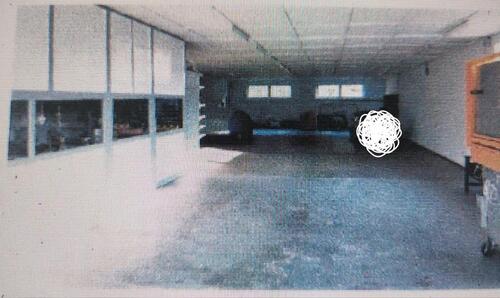 Foto - Halle zu vermieten - 1.300,00 EUR Kaltmiete,
