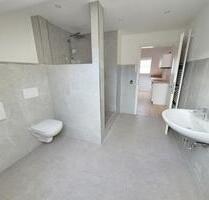 *Erstbezug* 4 Zimmer DG-Wohnung mit Einbauküche - ab sofort - Geisingen