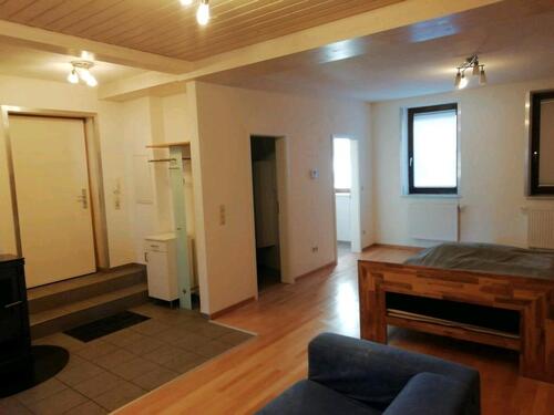 Foto - Wohnungsverkauf 52 qm+Werkstatt+Garten+Keller