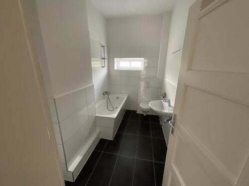 Foto - 2 Zimmer Erdgeschoßwohnung zur Miete in Wilhelmshaven