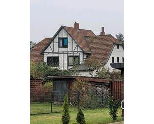 5-Familenhaus, 5 km Celler Bahnhof, guter Zustand, top Rendite