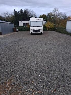 Foto - Stellplatz für Wohnwagen oder Wohnmobil