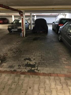 Foto - Tiefgaragenstellplatz zu vermieten