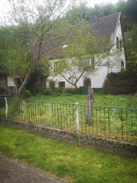 Foto - Haus mit großem Grundstück in 06647 Bad Bibra OT Thalwinkel