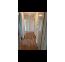 Modernisierte 2,5 Zimmerwohnung in Bad Schwartau - Lübeck Alt-Travemünde / Rönnau