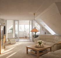 Große 5-Zimmer Dachgeschosswohnung (155 m²) mit Aufzug & Loggia – herrlichen Stadtblick - Demmin