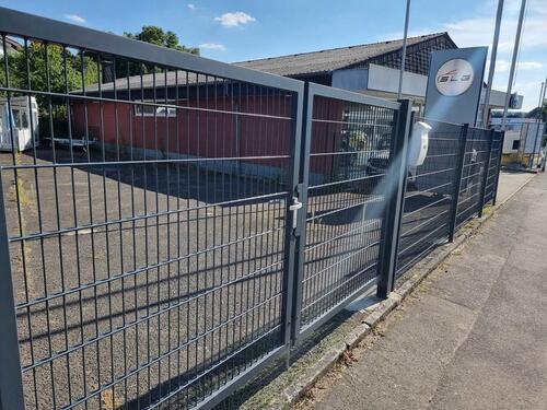 Foto - Außenstellplatz,Freifläche - 650,00 EUR Miete,