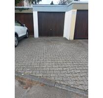 Garage mit Stellplatz in Waiblingen-Hohenacker