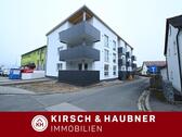 Foto - Neubau-Erstbezug! Klasse 3-Zimmer-Wohnung mit großem Südwestbalkon und Gartenanteil Seubersdorf zentral