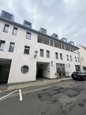 Foto - Einzigartige 4 Raum Maisonette Wohnung in ruhiger Seitenstraße mit Tiefgarage zu vermieten