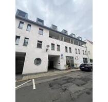 Einzigartige 4 Raum Maisonette Wohnung in ruhiger Seitenstraße mit Tiefgarage zu vermieten - Freiberg