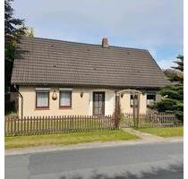 Haus, Einfamilienhaus - 155.000,00&nbsp;EUR Kaufpreis, ca.&nbsp; 150,00&nbsp;m&sup2; in Hemmoor (PLZ: 21745)