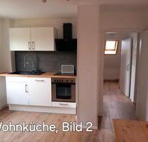 schöne 2,5 Zimmer-Dachgeschosswohnung in Schiefbahn zu vermieten - Willich