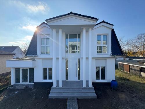 Foto - Einfamilienhaus in zweiter Reihe: Helles, modernes Wohnen