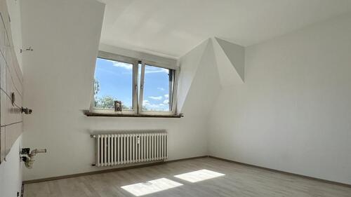 Foto - 3 Zimmer Dachgeschoßwohnung zur Miete in Duisburg