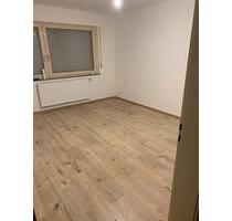 2,5 Zimmer Wohnung in der Nähe von Kaufland zum vermieten . - Ravensburg Eschach