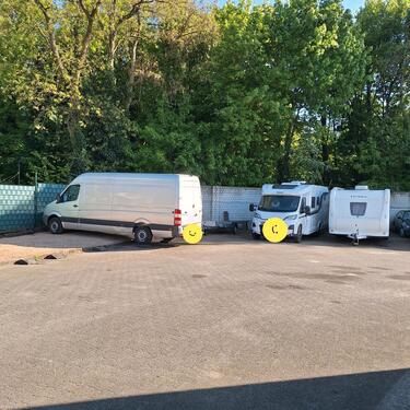 Foto - Stellplätze Parkplätze für Wohnwagen , Wohnmobile in Gelsenkirch