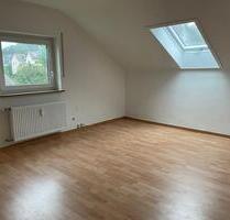 Büroräume im Dachgeschoss - 349,00&nbsp;EUR Kaltmiete, ca.&nbsp; 50,00&nbsp;m&sup2; in Weingarten (PLZ: 88250)