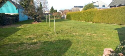 Foto - Haus mit großem Baugrundstück - 180.000,00&nbsp;EUR Kaufpreis, ca.&nbsp; 130,00&nbsp;m&sup2;
