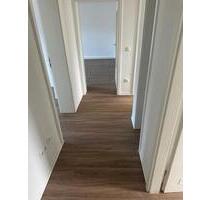 Renoviert 3-Zimmer-Wohnung mit neuer Einbauküche in Uni Nähe ab - Gießen