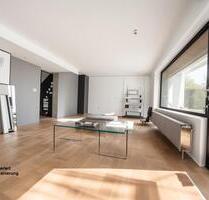 Erstbezug: Großes, exklusiv saniertes Wohnhaus - Lappersdorf