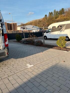Foto - Stellplatz für WohnmobilWohnwagen ,Bammental