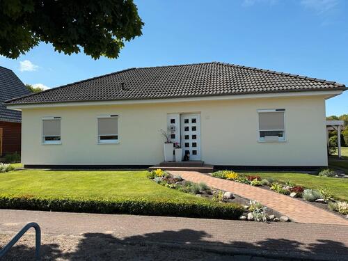 Foto - Sehr gepflegtes und liebevoll eingerichtetes Einfamilienhaus