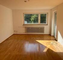 Sanierte 3 12 Zimmer Wohnung im Hochparterre in ruhiger Wohnlage - Weißenburg in Bayern