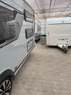 Foto - Stellplatz Unterstellplatz für Wohnwagen Boote zu vermieten