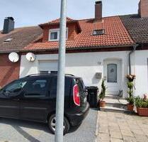 Renovierungsbedürftiges RMH zu Miete in Alt Käbelich - Burg Stargard