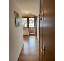 2 Zimmerapartment - 550,00&nbsp;EUR Kaltmiete, ca.&nbsp; 30,00&nbsp;m&sup2; in Traitsching (PLZ: 93455)