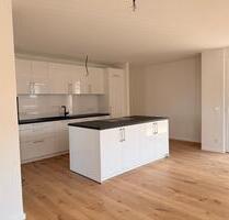 4 Zimmer-Wohnung mit Südausrichtung und zentraler Lage in Althengstett