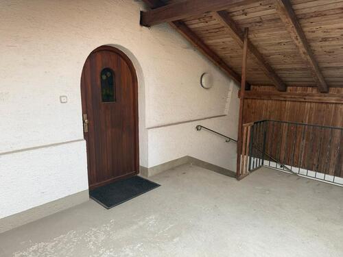 Foto - 2,5 Zimmer DG-Wohnung - 1.000,00 EUR Kaltmiete,