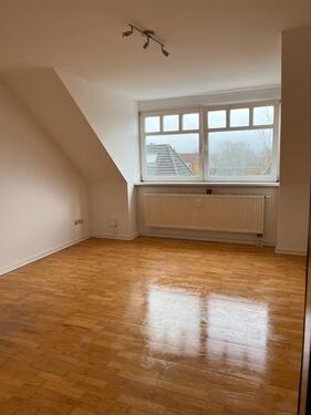 Foto - 2 Zimmer Dachgeschosswohnung in Leck, 450 €