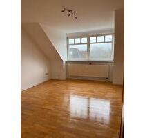 2 Zimmer Dachgeschosswohnung in Leck, 450 €