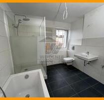 Erstbezug nach Sanierung: Exklusive 3 Zimmer Wohnung mit Balkon, Wanne und Dusche! - Gera