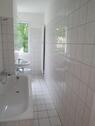 Foto - Küche und Bad mit Fenster - 290,00 EUR Kaltmiete,