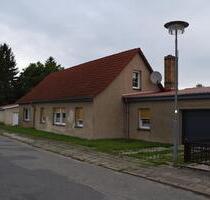 Großes Einfamilienhaus am Ortsrand - Teterow