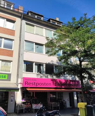 Foto - Ladenlokal in der Fußgängerzone mitten in der Neusser-Innenstadt zur Miete