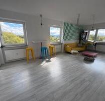 Hippe Wohnung mit Loftcharakter und traumhaftem Ausblick - Marktredwitz