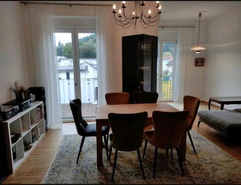 Foto - Großzügige, helle 2,5-Zimmer-Wohnung mit tollem Ausblick,