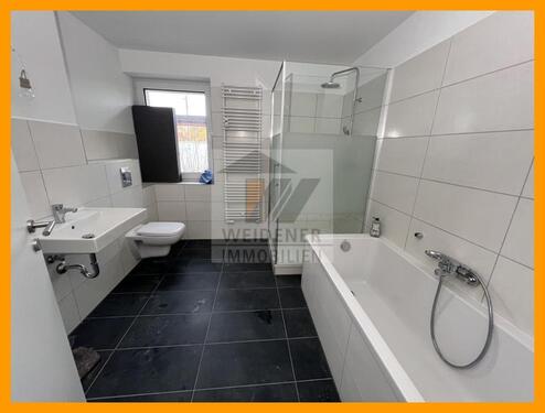 Foto - Moderne 3 Zimmer Wohnung mit Balkon, Wanne und Dusche! Erstbezug nach Sanierung!