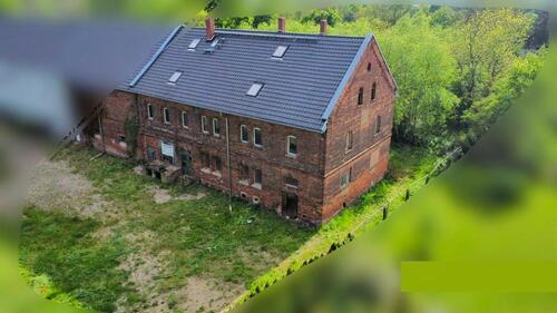 Foto - Teile des historischen Rittergutes Podelwitz Reihenhäuser Loft